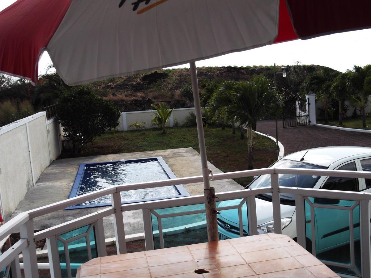 Luxor Residence Guesthouse Belle Mare Esterno foto